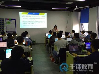 Java精英引鳳來，千鋒鄭州迎特嘉——河南軟件開發就業新機遇